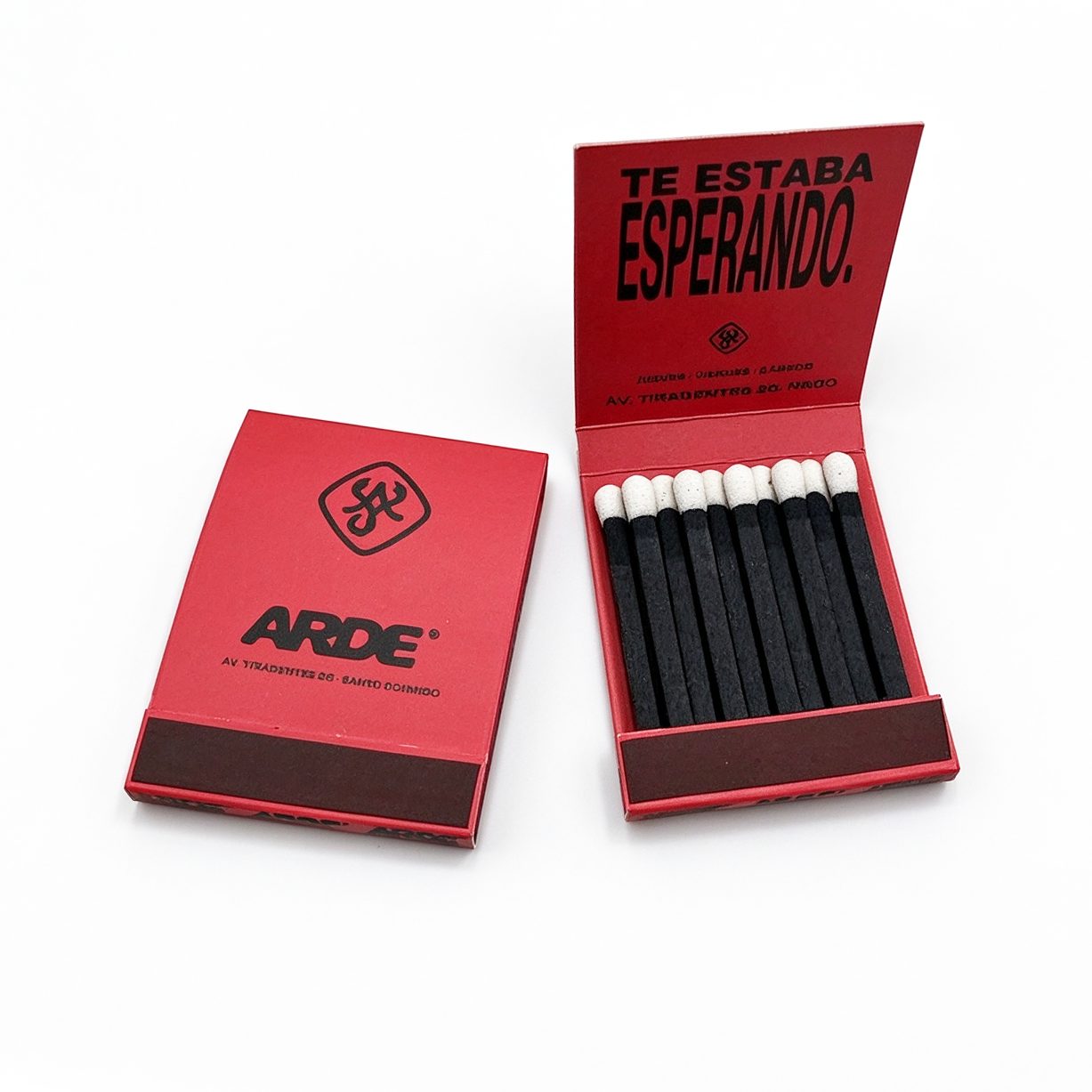 Red sliding rigid matchboxes with embossed logo for the ARDE brand
